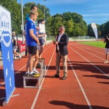 HP_Sportfest der Gymnasien Vorpommerns2023_3_Großstaffellauf (15)